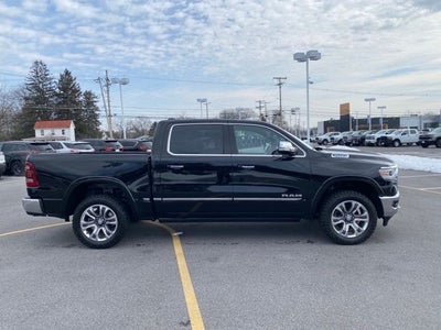 2022 RAM 1500 Limited Crew Cab 4x4 5'7' Box