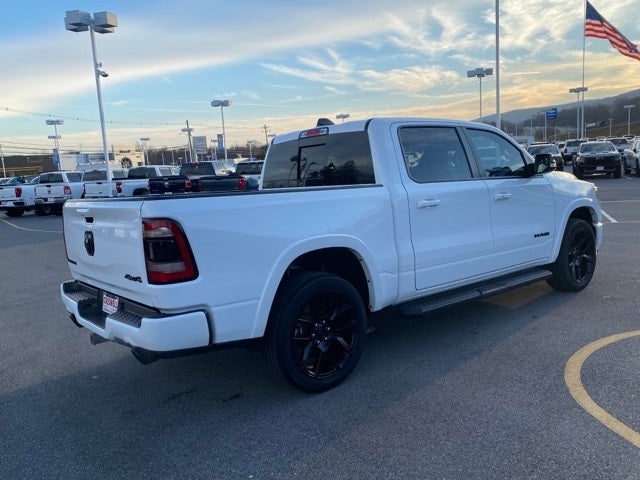 2022 RAM 1500 Laramie Crew Cab 4x4 5'7' Box