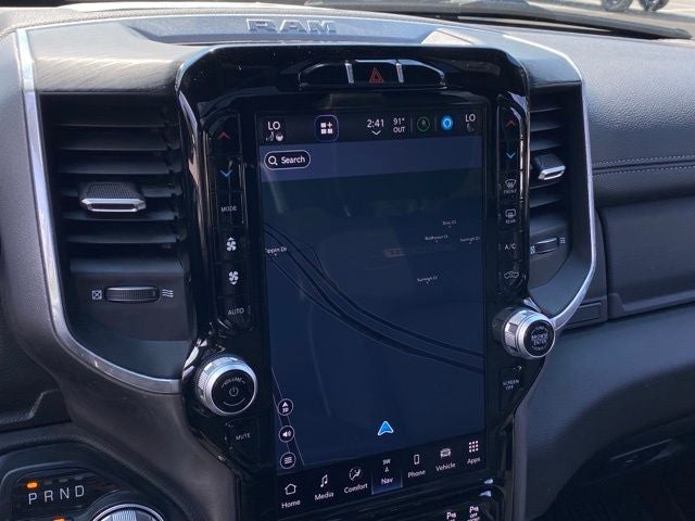 2023 RAM 1500 Laramie Crew Cab 4x4 5'7' Box