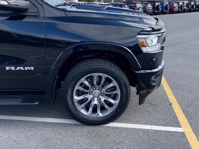 2022 RAM 1500 Laramie Crew Cab 4x4 5'7' Box