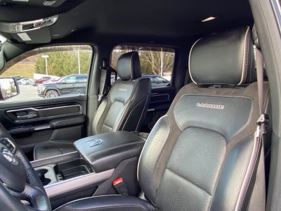 2022 RAM 1500 Laramie Crew Cab 4x4 5'7' Box