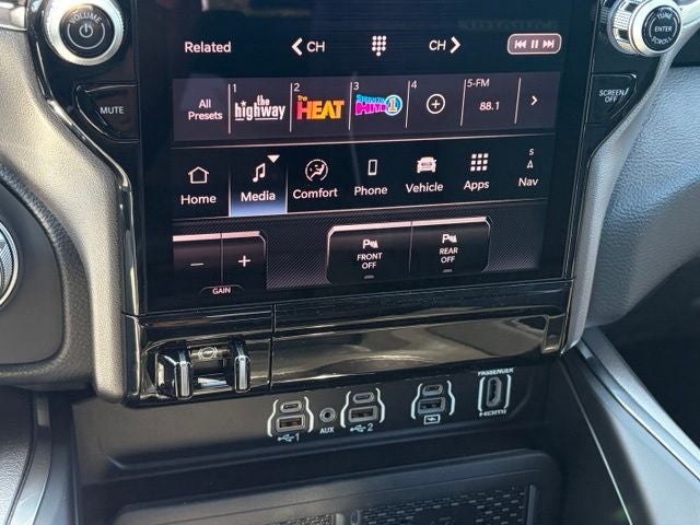 2026 RAM Ram 1500 RAM 1500 LARAMIE CREW CAB 4X4 5'7' BOX