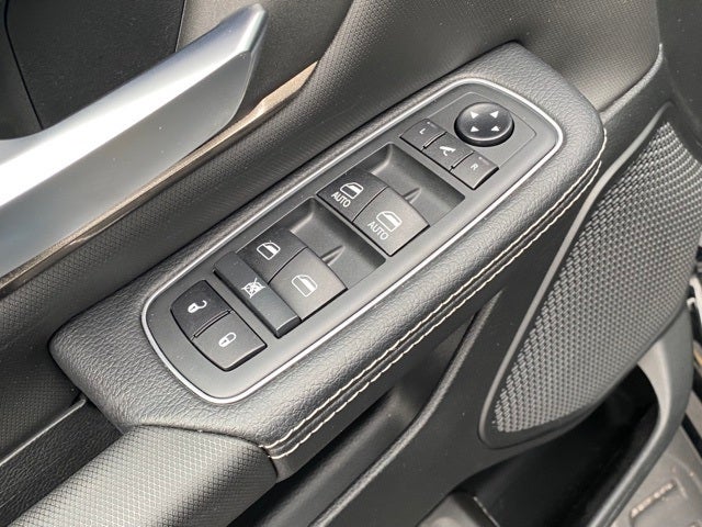 2021 RAM 1500 Rebel Crew Cab 4x4 5'7' Box