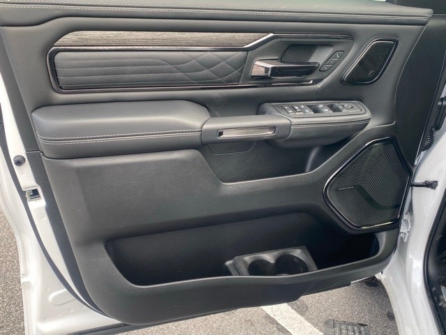 2026 RAM Ram 1500 RAM 1500 LIMITED CREW CAB 4X4 6'4' BOX