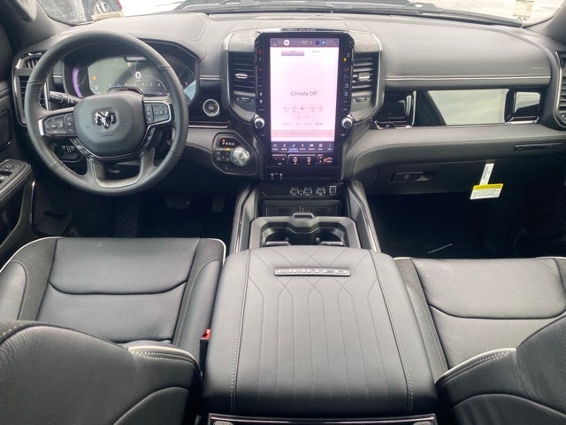 2026 RAM Ram 1500 RAM 1500 LIMITED CREW CAB 4X4 6'4' BOX