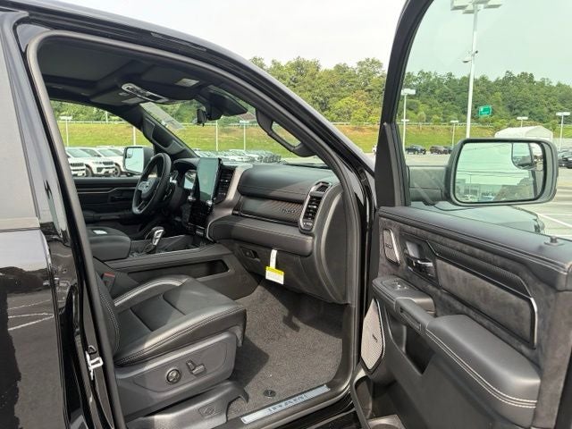 2027 RAM 1500 RHO CREW CAB 4X4