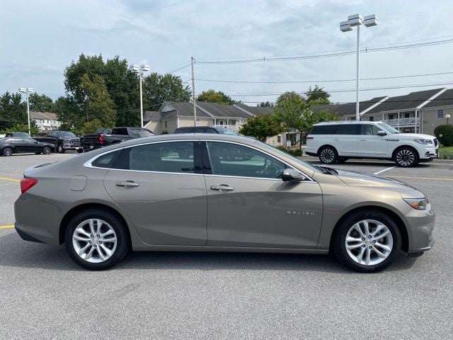 2017 Chevrolet Malibu 1LT