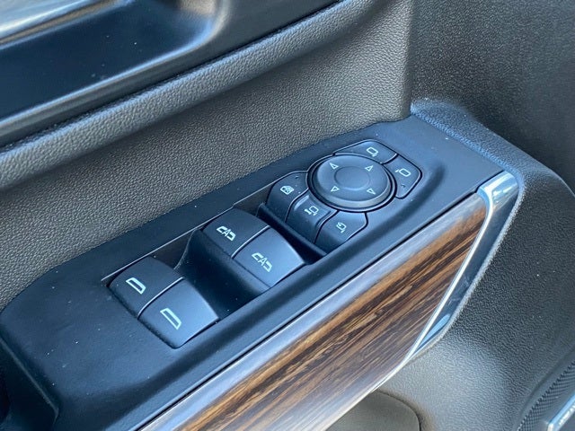 2022 Chevrolet Silverado 2500HD 4WD Crew Cab Standard Bed High Country