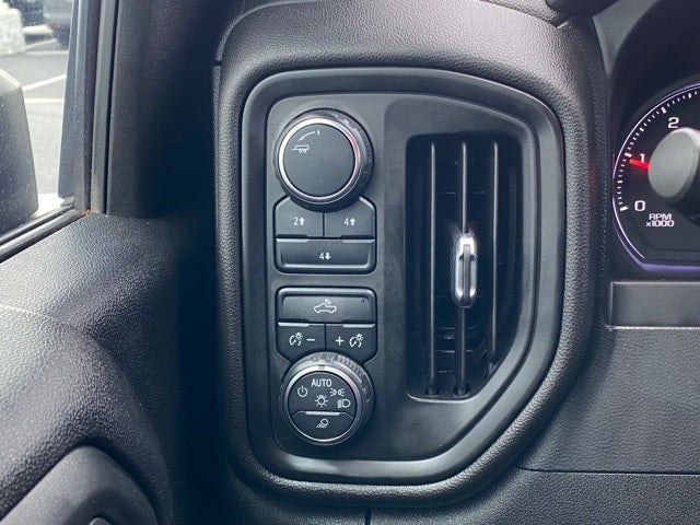 2020 Chevrolet Silverado 3500HD 4WD Crew Cab Long Bed WT