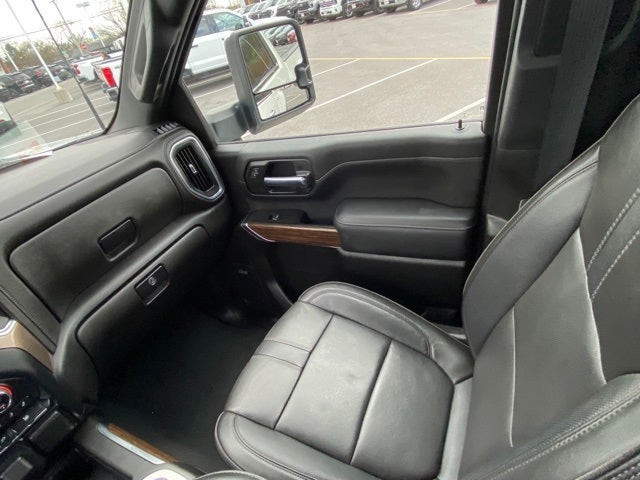 2023 Chevrolet Silverado 3500HD 4WD Crew Cab Long Bed High Country