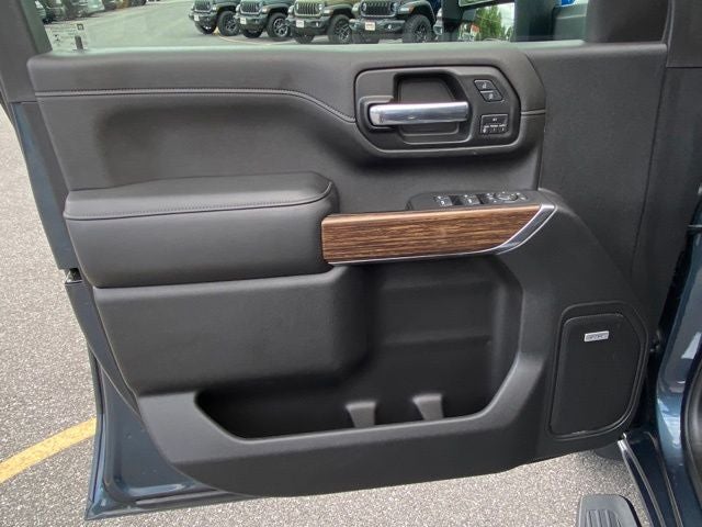 2020 Chevrolet Silverado 3500HD 4WD Crew Cab Long Bed High Country
