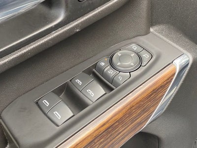 2020 Chevrolet Silverado 3500HD 4WD Crew Cab Long Bed High Country