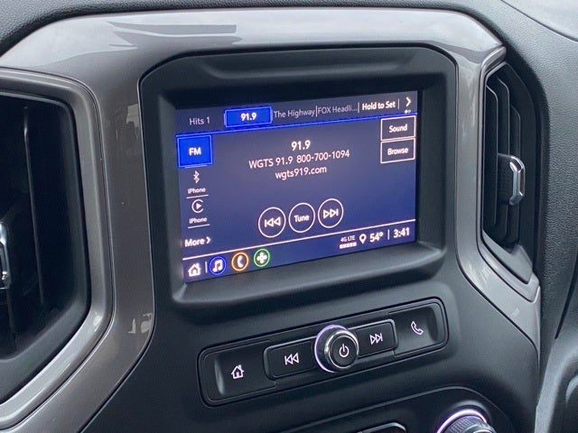 2023 Chevrolet Silverado 1500 4WD Crew Cab Short Bed Custom