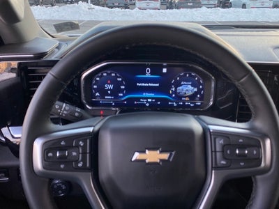 2023 Chevrolet Silverado 1500 4WD Crew Cab Short Bed LT with 2FL