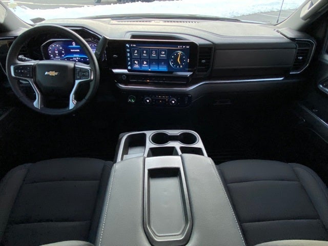 2023 Chevrolet Silverado 1500 4WD Crew Cab Short Bed LT with 2FL