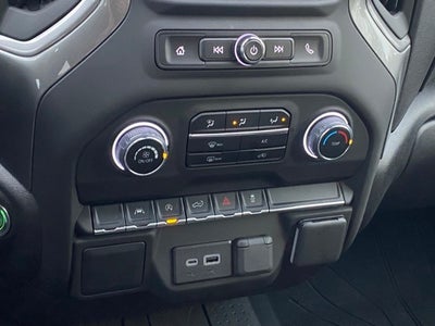 2025 Chevrolet Silverado 1500 4WD Crew Cab Short Bed Custom