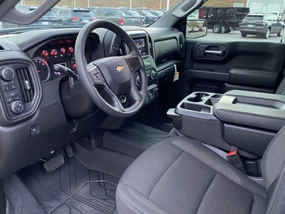 2025 Chevrolet Silverado 1500 4WD Crew Cab Short Bed Custom