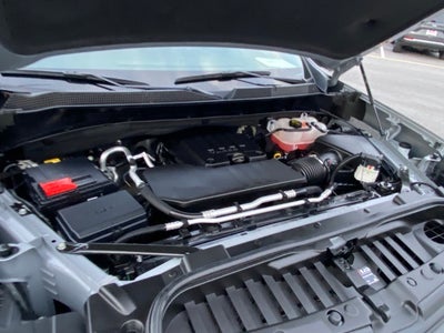 2025 Chevrolet Silverado 1500 4WD Crew Cab Short Bed Custom