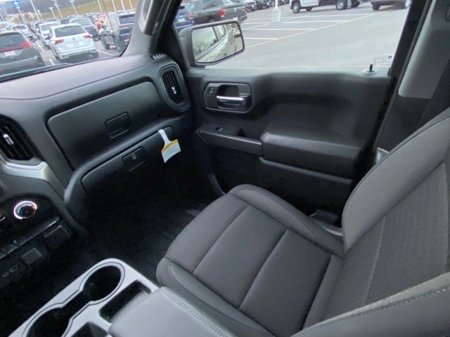 2025 Chevrolet Silverado 1500 4WD Crew Cab Short Bed Custom