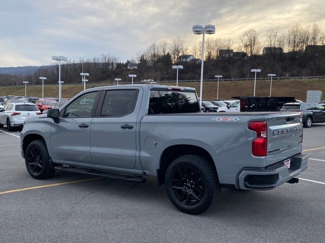 2025 Chevrolet Silverado 1500 4WD Crew Cab Short Bed Custom