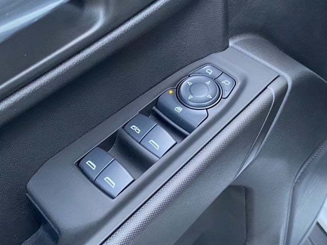 2025 Chevrolet Silverado 1500 4WD Crew Cab Short Bed Custom