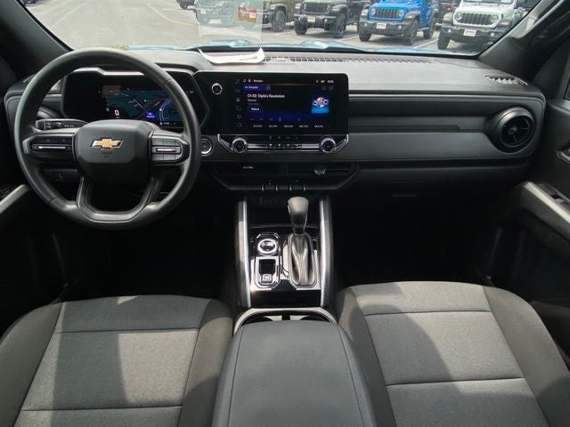2025 Chevrolet Colorado 4WD WT