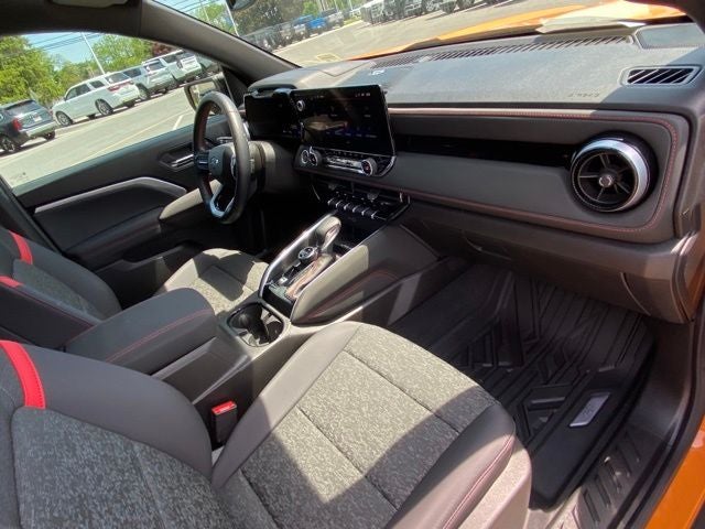 2025 Chevrolet Colorado 4WD Z71