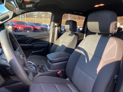 2023 Chevrolet Colorado 4WD Crew Cab Short Box Trail Boss