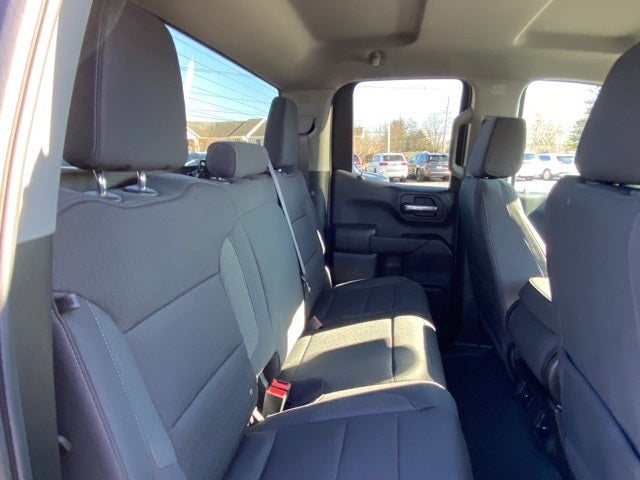 2024 Chevrolet Silverado 1500 4WD Double Cab Standard Bed Custom