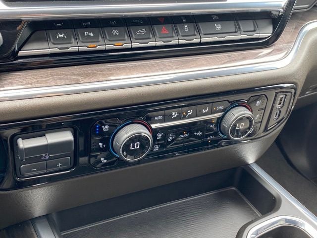 2023 Chevrolet Silverado 1500 4WD Crew Cab Short Bed LTZ