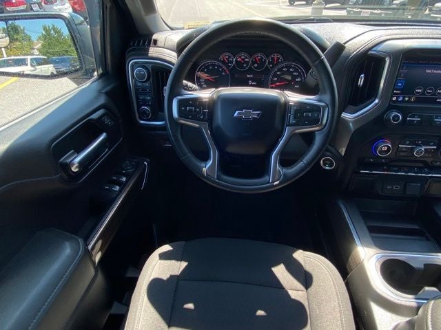 2022 Chevrolet Silverado 1500 LTD 4WD Crew Cab Standard Bed LT Trail Boss