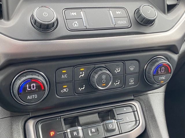 2021 GMC Acadia AWD AT4