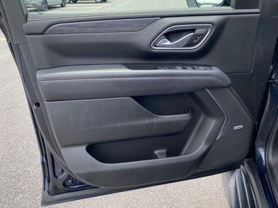 2022 GMC Yukon XL SLT