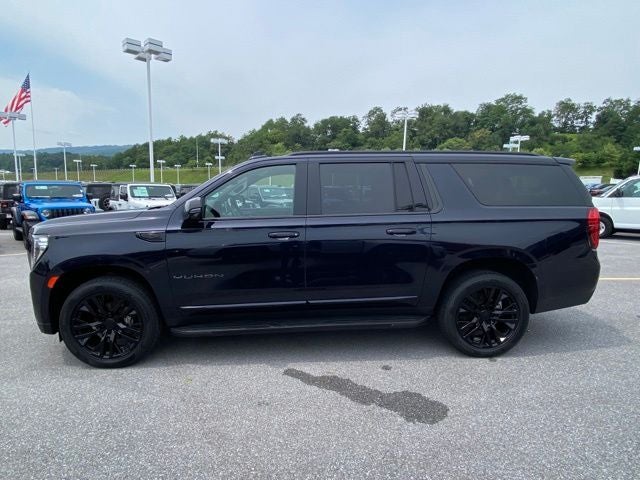 2022 GMC Yukon XL SLT