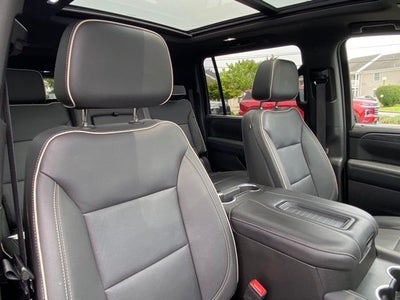 2022 GMC Yukon XL SLT