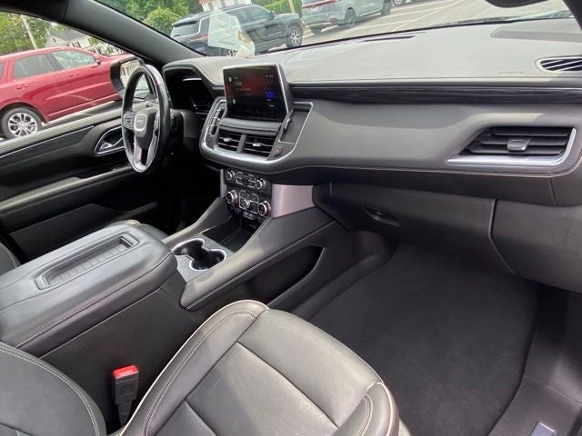 2022 GMC Yukon XL SLT