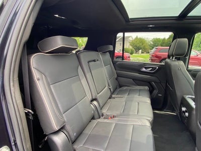 2022 GMC Yukon XL SLT