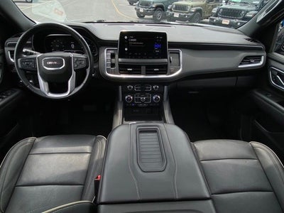 2022 GMC Yukon XL SLT
