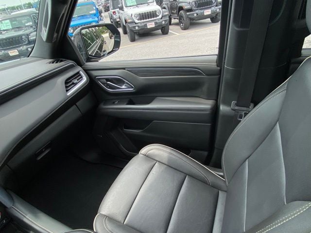 2022 GMC Yukon XL SLT