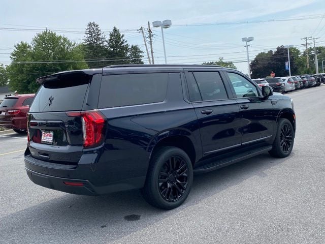 2022 GMC Yukon XL SLT