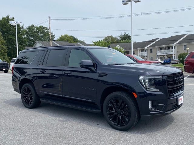 2022 GMC Yukon XL SLT