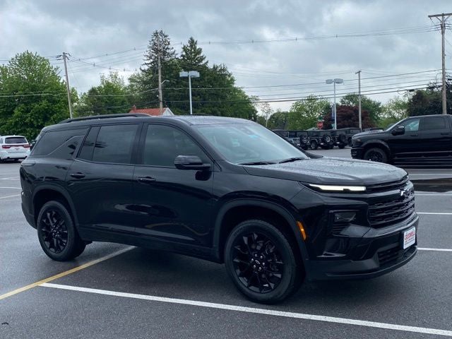 2026 Chevrolet Traverse AWD LT