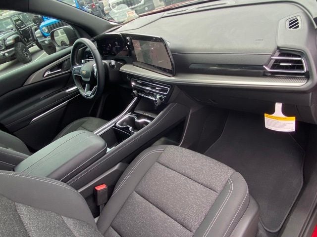2026 Chevrolet Traverse AWD LT