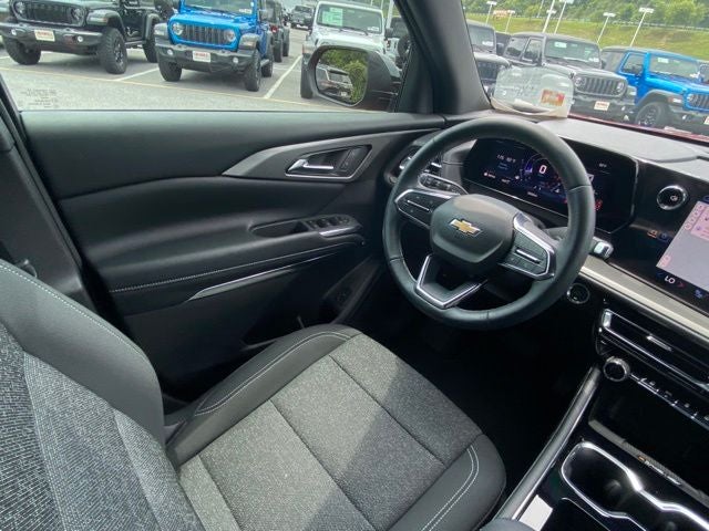 2026 Chevrolet Traverse AWD LT