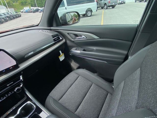 2026 Chevrolet Traverse AWD LT