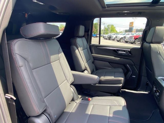 2026 Chevrolet Suburban RST, 4WD
