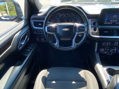 2023 Chevrolet Suburban 4WD LS