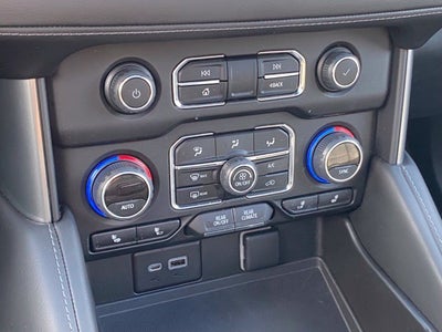 2023 Chevrolet Suburban 4WD Z71