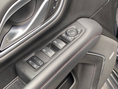 2022 Chevrolet Suburban 4WD RST