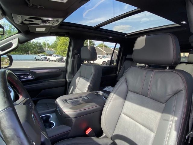 2024 Chevrolet Suburban 4WD RST
